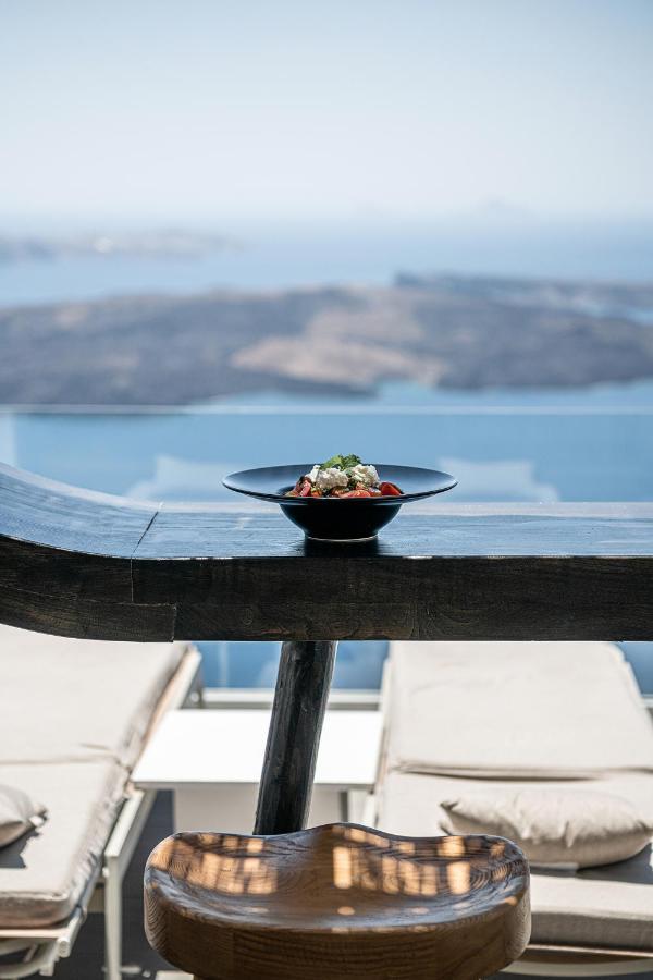 On The Rocks - Small Luxury Hotels Of The World (Adults Only) Imerovigli  Zewnętrze zdjęcie