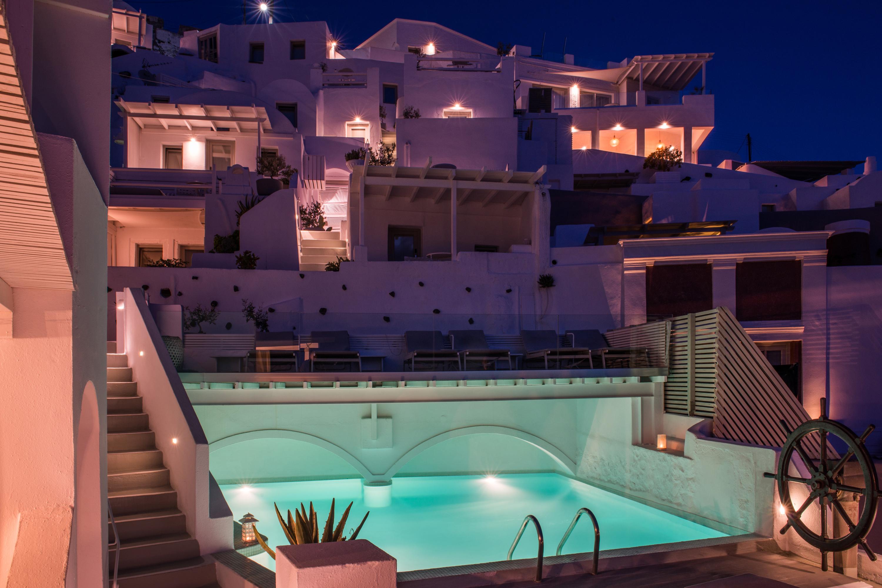 On The Rocks - Small Luxury Hotels Of The World (Adults Only) Imerovigli  Zewnętrze zdjęcie