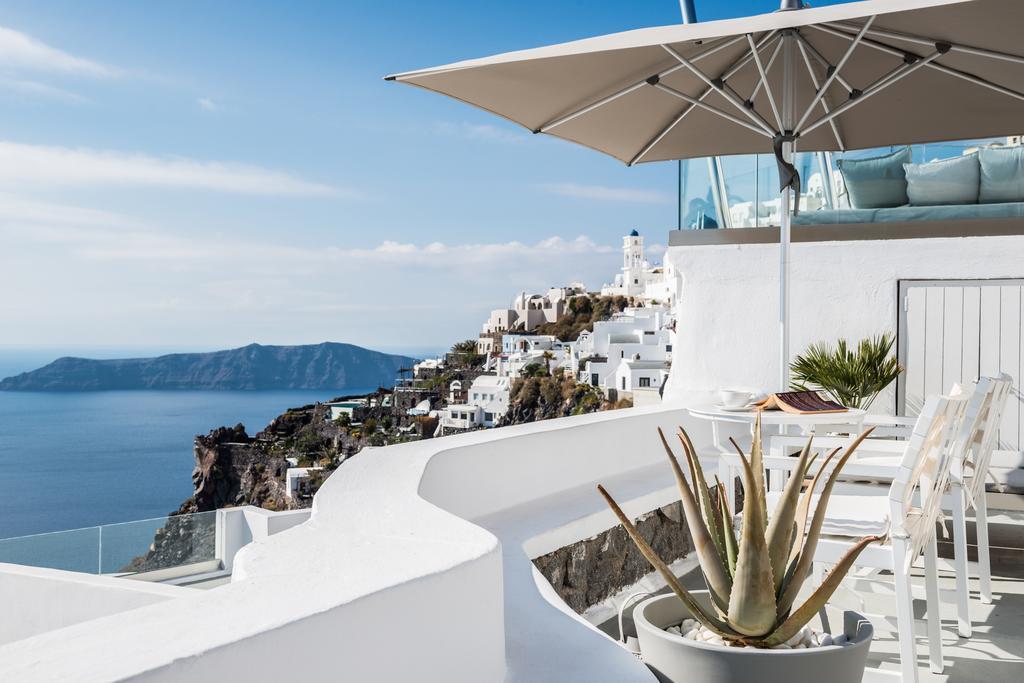 On The Rocks - Small Luxury Hotels Of The World (Adults Only) Imerovigli  Zewnętrze zdjęcie