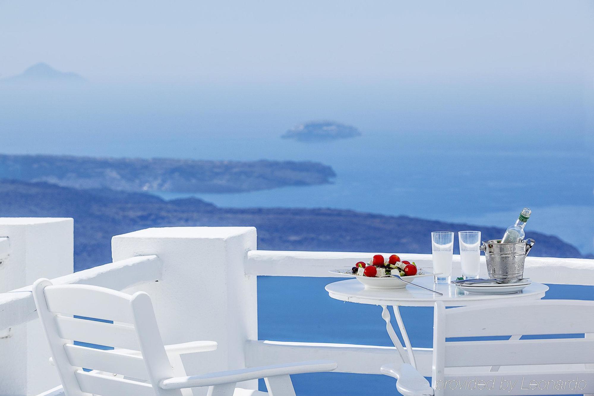 On The Rocks - Small Luxury Hotels Of The World (Adults Only) Imerovigli  Pokój zdjęcie